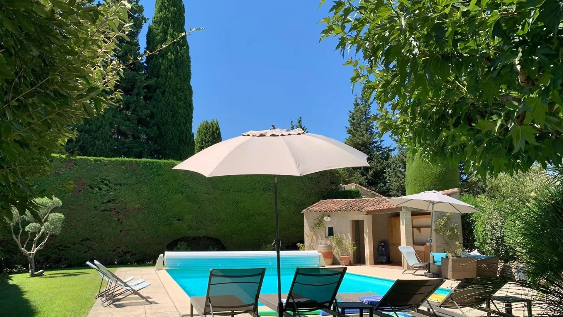 Charmant Mas A Paradou Avec Piscine, Terrasse Et Jardin, Pres Des Alpilles - Fr-1-599-35 Holiday home